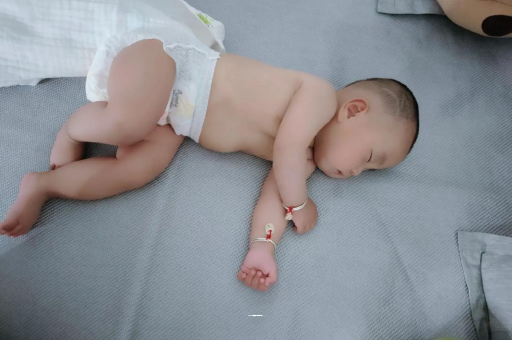 抚顺1岁宝宝可以吃盐吗